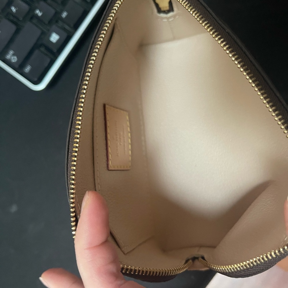 Louis Vuitton Brown Monogram Pouch - Picture 7 of 7